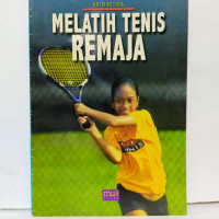 Melatih tenis remaja